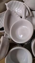 Aperitief schoteltjes + koffer meer dan 100 st in porcelaine, Ophalen of Verzenden