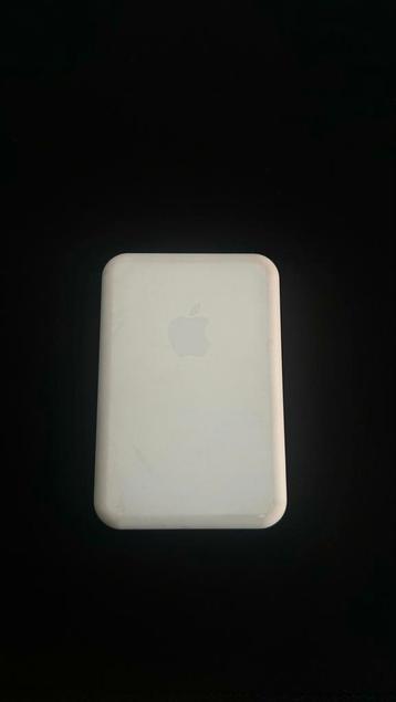 Apple MagSafe Battery Pack  beschikbaar voor biedingen