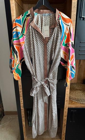 Nieuwe jurk van Geisha maat 44 beschikbaar voor biedingen