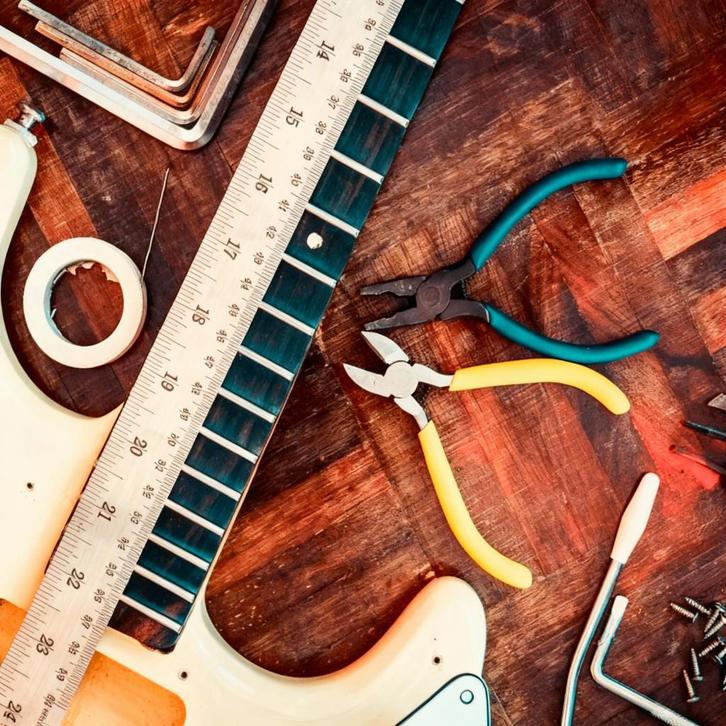 Boostez le potentiel de votre guitare - Service de Lutherie, Musique & Instruments, Instruments à corde | Guitares | Électriques