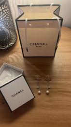 Chanel oorbellen, Ophalen of Verzenden, Zo goed als nieuw, Overige materialen