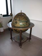 mooie antieke barkast wereldbol, Antiquités & Art, Antiquités | Meubles | Tables, Enlèvement