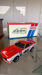 Rare Nissan Datsun 240z  1:18 Kyosho nickel en boite, Ophalen of Verzenden, Zo goed als nieuw, Auto, Kyosho