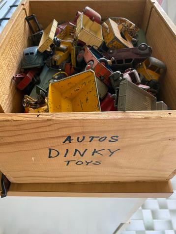 Lot de Dinky Toys beschikbaar voor biedingen