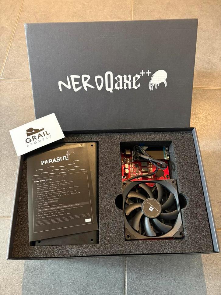 *ACTIE* Bitaxe Nerdqaxe++ solo bitcoin miner 4.8 TH/S, Computers en Software, Servers, Nieuw, Ophalen of Verzenden