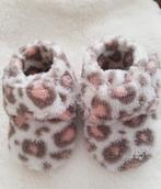 Baby schoentjes, pantoffels  15/16 maat, Kinderen en Baby's, Ophalen, Zo goed als nieuw, Schoentjes
