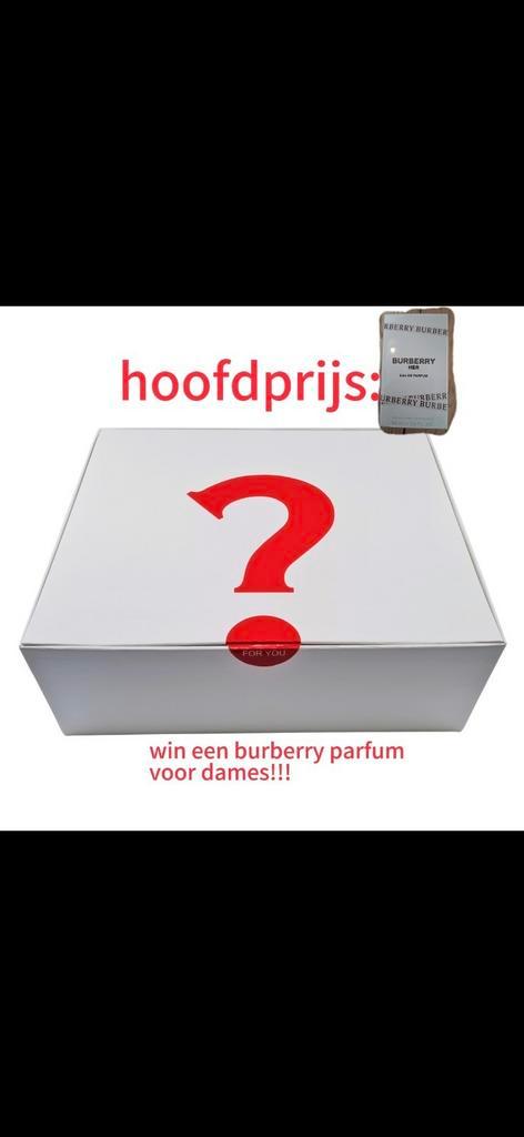 Mystery box. Hoofdprijs: burberry parfum voor vrouwen, Handtassen en Accessoires, Uiterlijk | Parfum, Zo goed als nieuw, Ophalen of Verzenden
