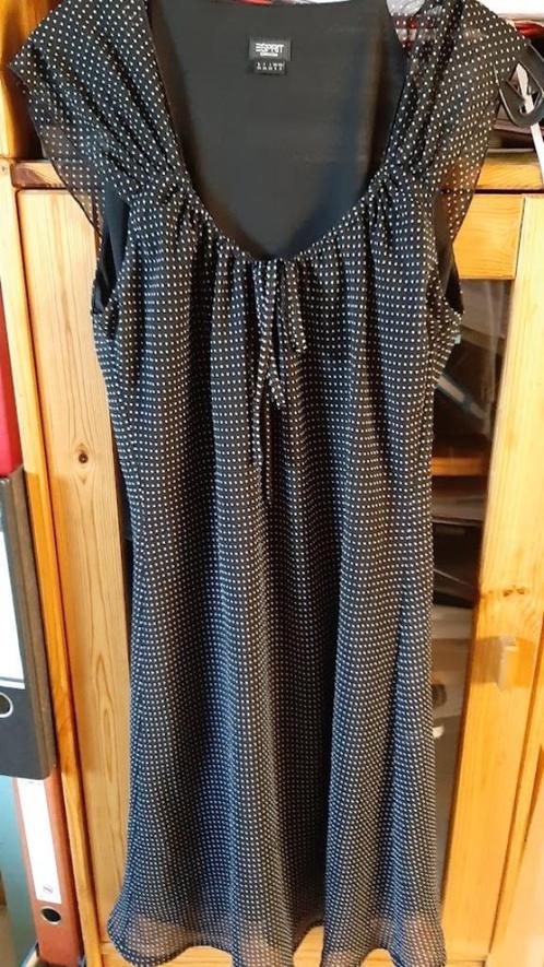 Leuk mouwloos Esprit jurkje 36 zwart met witte stipjes, Kleding | Dames, Jurken, Zo goed als nieuw, Maat 36 (S), Zwart, Boven de knie