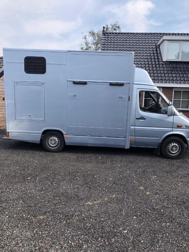 Paardenwagen Mercedes Kögel, Dieren en Toebehoren, Paarden en Pony's | Trailers en Aanhangwagens, Gebruikt, Overige typen, Overige materialen