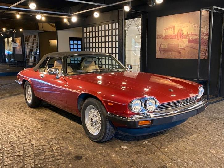 JAGUAR XJS Cabriolet V12, Autos, Jaguar, Entreprise, Achat, XJS, Essence, Cabriolet, 2 portes, Automatique, Rouge, Beige, Cuir