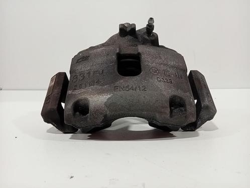 REMKLAUW LINKS VOOR Fiat 500 (312) (01-2007/12-2012), Auto-onderdelen, Remmen en Aandrijving, Fiat, Gebruikt