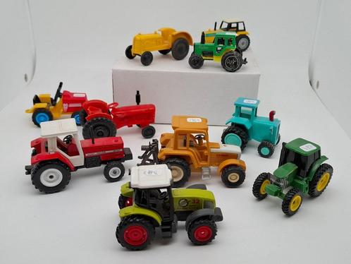 10 tracteurs, Hobby & Loisirs créatifs, Voitures miniatures | Échelles Autre, Utilisé, Tracteur et Agriculture, Enlèvement ou Envoi