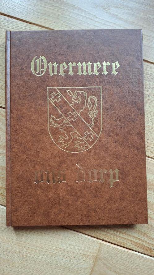 Boek 'Overmere ons dorp', Boeken, Geschiedenis | Stad en Regio, Nieuw, 20e eeuw of later, Ophalen