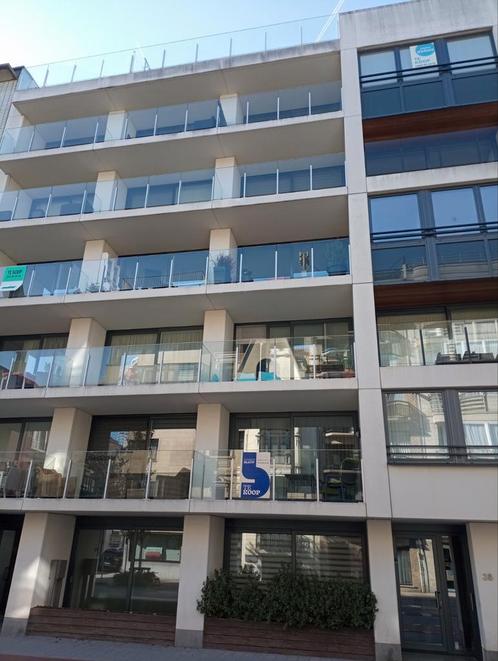 Oostende /recent 2 slaapkamer appartement bij centrum en zee, Vakantie, Vakantie | Aanbiedingen en Last minute