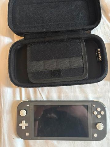 Nintendo switch lite , zelda tears of the kingdom beschikbaar voor biedingen