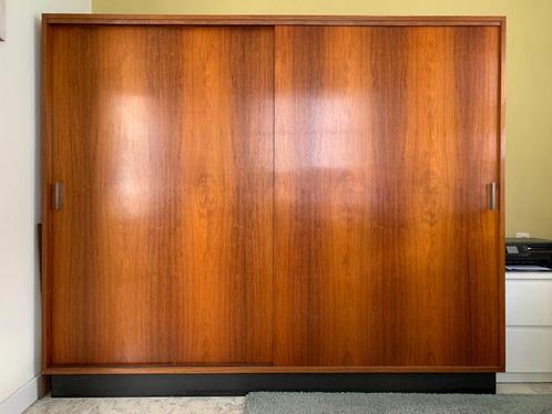 Vintage kleerkast Alfred Hendrickx, Huis en Inrichting, Kasten | Kleerkasten, Zo goed als nieuw, Ophalen
