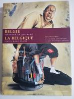 Boek België tekenend en getekend/Belgique traits par traits, Boeken, Zo goed als nieuw, Ophalen