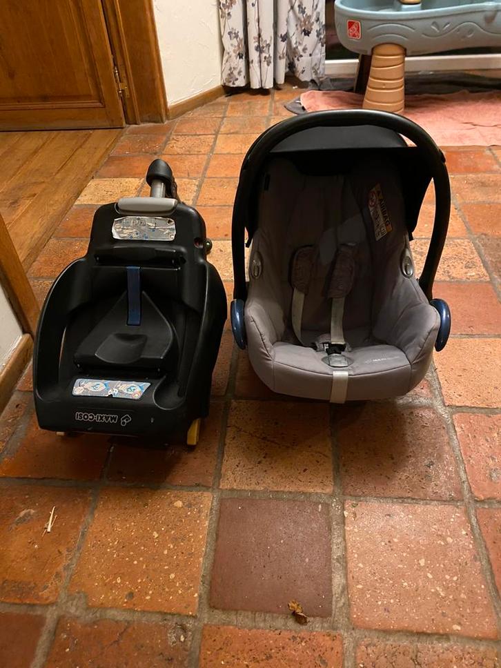 Maxi cosi + onderstel auto (isofix), Kinderen en Baby's, Autostoeltjes, Gebruikt, Maxi-Cosi, Ophalen