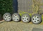 Très bons pneus été 225/55-16 d'une BMW, Auto-onderdelen, Banden en Velgen, Ophalen, Gebruikt, 16 inch, Banden en Velgen