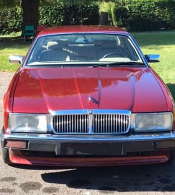 2 x jaguars XJ40 - bwj 1991 (rode) en 1987 (blauwe) beschikbaar voor biedingen