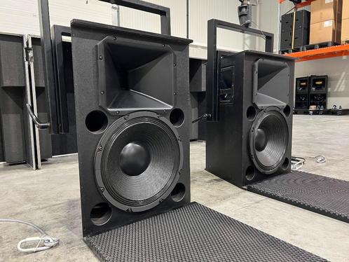 2x Meyer Sound UPQ-1P 15"/4" + flyware + case, Audio, Tv en Foto, Luidsprekerboxen, Gebruikt, 120 watt of meer, Ophalen of Verzenden
