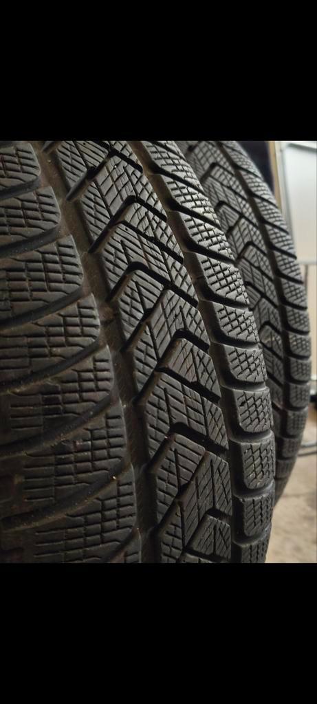245/50/20, Autos : Pièces & Accessoires, Pneus & Jantes, Pneu(s), Pneus hiver, 20 pouces, 245 mm, Enlèvement