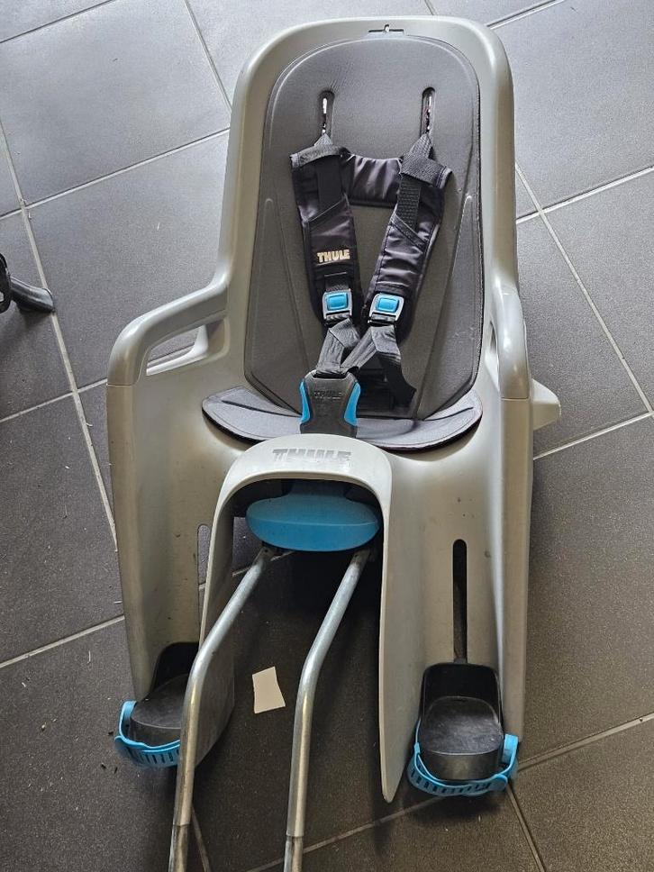 Fietsstoel Thule RideAlong, Vélos & Vélomoteurs, Accessoires vélo | Sièges de vélo, Comme neuf, Siège arrière, Repose-pieds, Enlèvement