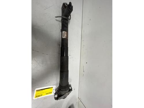 Schokdemper links-achter van een Volkswagen Golf, Auto-onderdelen, Ophanging en Onderstel, Volkswagen, Gebruikt, 3 maanden garantie