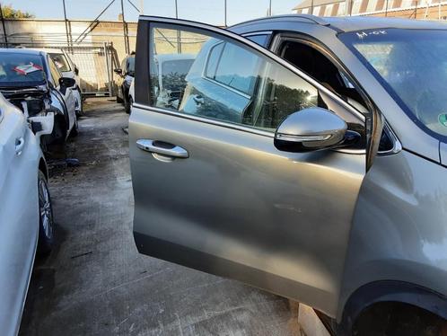 PORTIER RECHTS VOOR Kia Sportage (QL) (01-2015/09-2022), Auto-onderdelen, Carrosserie, Deur, Kia, Voor, Rechts, Gebruikt