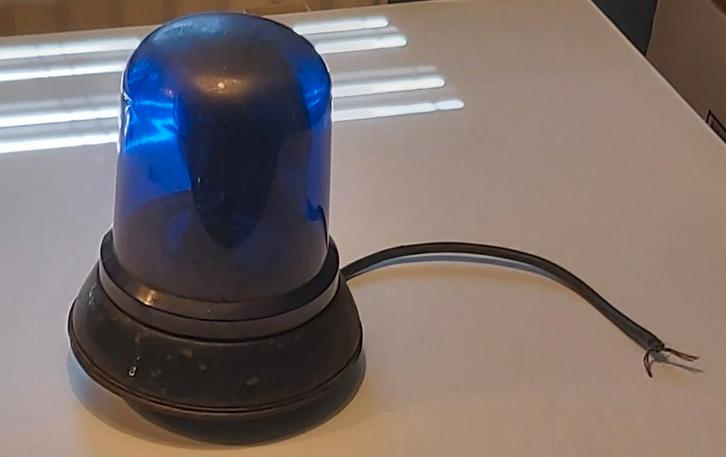 Blauw Zwaailicht 1960 van oude Dieselloc. in Originele staat, Antiek en Kunst, Antiek | Verlichting, Ophalen
