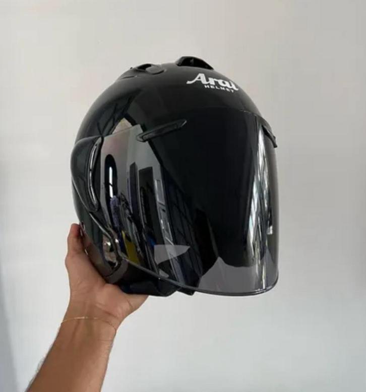Arai helm met headset gloednieuw, Motoren, Kleding | Motorhelmen, M, Arai, Ophalen of Verzenden