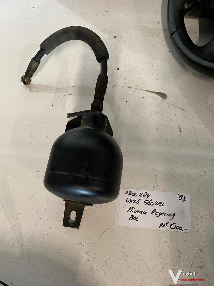 Mercedes W126 560SEL 1987 Niveauregeling Bol, Auto-onderdelen, Elektronica en Kabels, Gebruikt, Ophalen of Verzenden