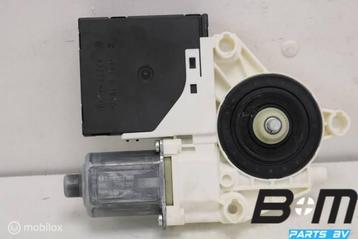 Raammotor rechts VW Caddy 2K 2K5959702 beschikbaar voor biedingen