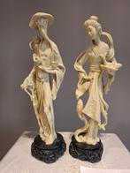 Chinese geluksbeelden uit hars (21), Enlèvement