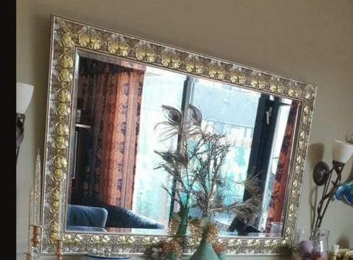 Elegant spiegel met houten lijst vintage stijl 133 x 83,5 cm, Maison & Meubles, Accessoires pour la Maison | Miroirs, Comme neuf