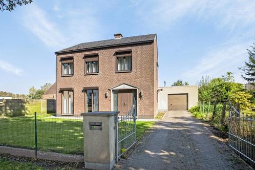 Huis te koop in Sint-Niklaas, 3020202 slpks, Immo, Huizen en Appartementen te koop, Vrijstaande woning, D