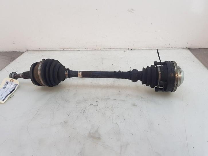 AANDRIJFAS LINKS VOOR Multivan T5 (7E / 7HC / 7HF / 7HM), Auto-onderdelen, Remmen en Aandrijving, Volkswagen, Gebruikt