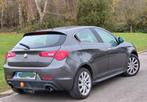 Alfa Romeo giuletta 20 jtd 138mkm clima 5000€, Autos, Alfa Romeo, Euro 5, Boîte manuelle, 5 portes, Particulier