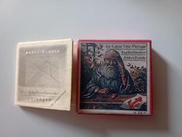 Leuk origineel Perzisch puzzelspel uit 1980 voor op reis beschikbaar voor biedingen