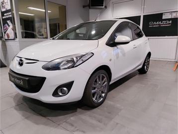 Mazda 2 1.3i * Sportnavigator *  beschikbaar voor biedingen