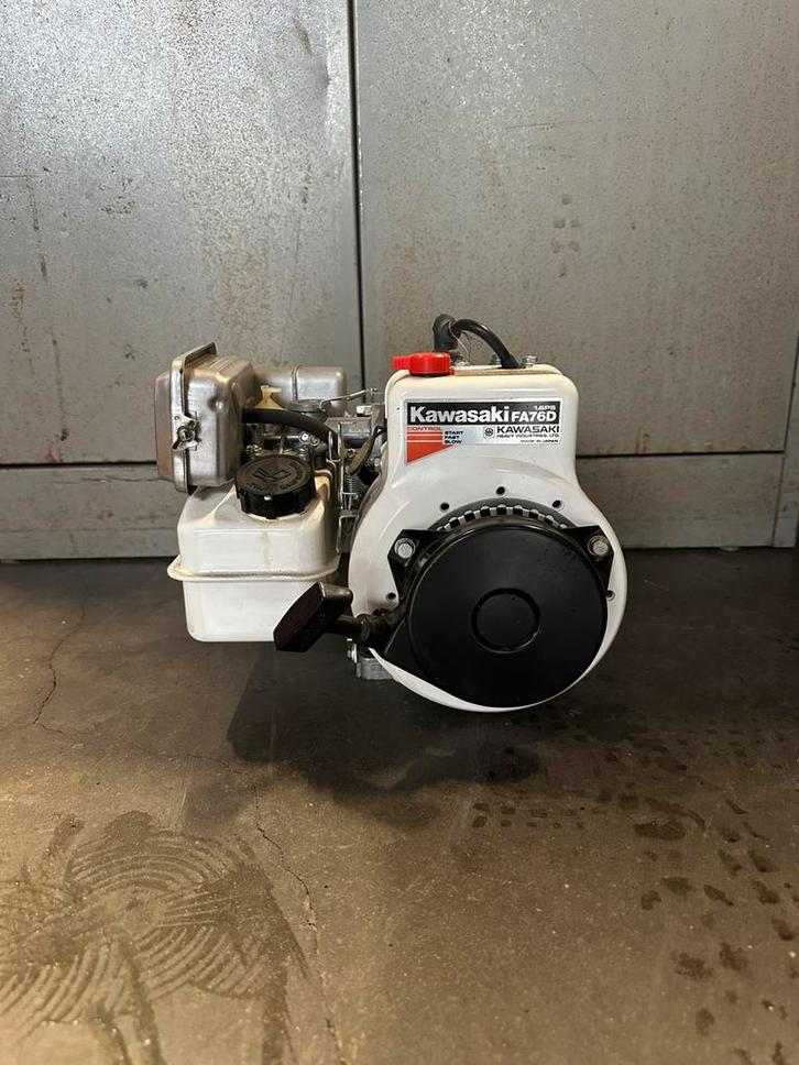 Diverse grasmaaier motoren, Tuin en Terras, Grasmaaiers, Zo goed als nieuw, Ophalen