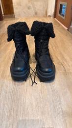 Sneeuwbotte., Kleding | Dames, Schoenen, Hoge laarzen, Zwart, Ophalen of Verzenden, Zo goed als nieuw