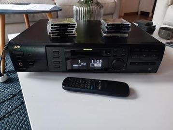 JVC XM-228 + afstandsbediening + 10 MiniDiscs beschikbaar voor biedingen
