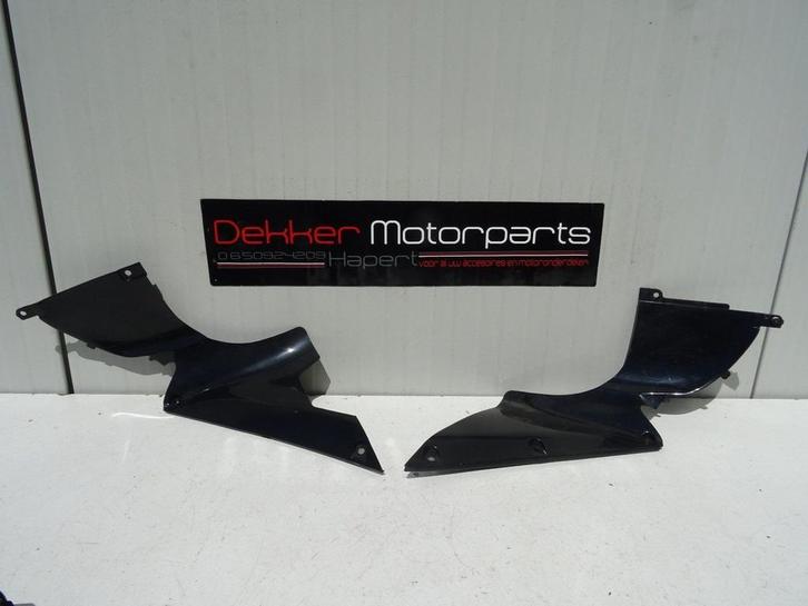 R + L Afwerkkapjes in Zijpaneel Yamaha YZF R1 2007-2008 RN19, Motos, Pièces | Yamaha, Utilisé, Enlèvement ou Envoi