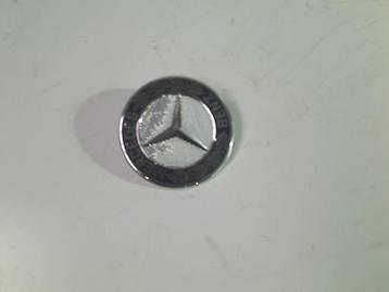 EMBLEEM Mercedes-Benz SLK (R170) (A2078170316) beschikbaar voor biedingen