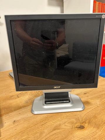 17inch monitor beschikbaar voor biedingen