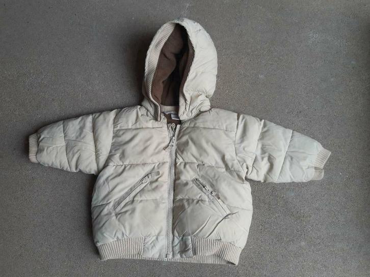 Dikke Winterjas met afneembare kap, maat 74, Kinderen en Baby's, Babykleding | Maat 74, Zo goed als nieuw, Jongetje of Meisje