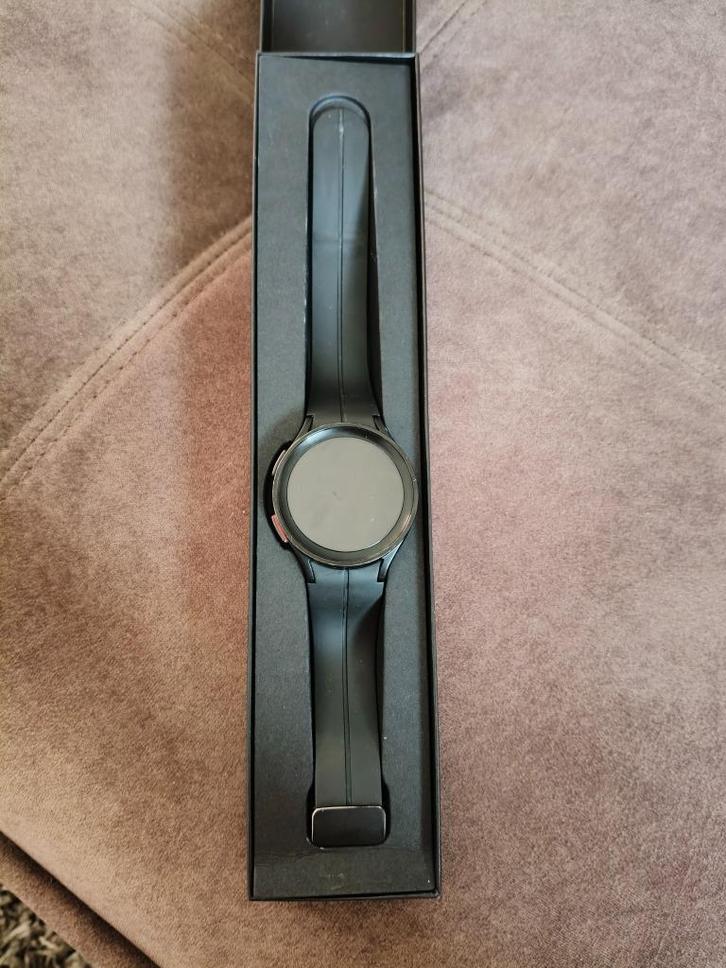 Galaxy Watch 5 pro, Handtassen en Accessoires, Smartwatches, Gebruikt, Android, Zwart, Afstand, Calorieverbanding, Conditie, GPS