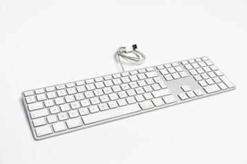  Apple Magic Keyboard met numeriek toetsenblok beschikbaar voor biedingen