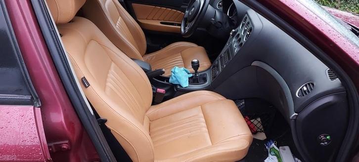 CD WISSELAAR Alfa Romeo 159 Sportwagon (939BX), Auto-onderdelen, Overige Auto-onderdelen, Alfa Romeo, Gebruikt